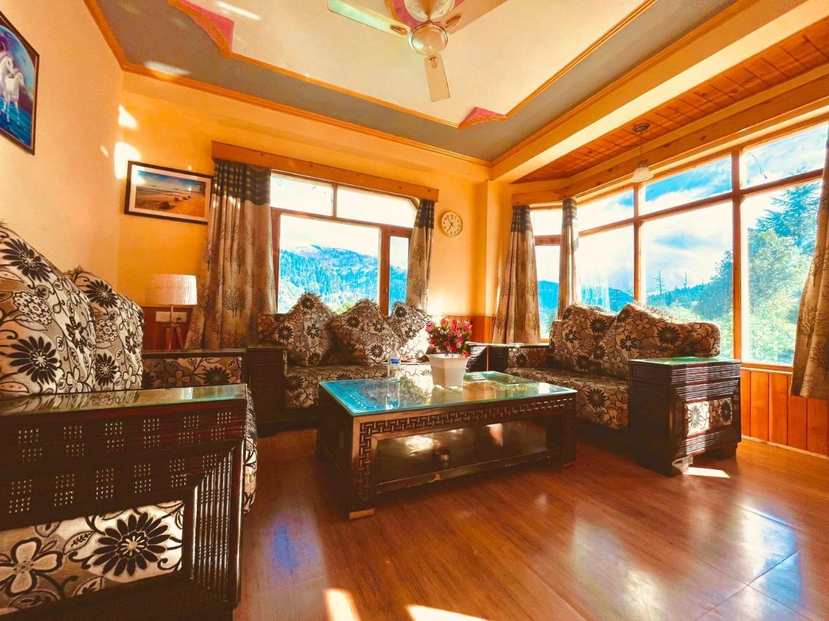 Woods Villa- A Luxury Mountains View Cottages Manāli Exterior foto